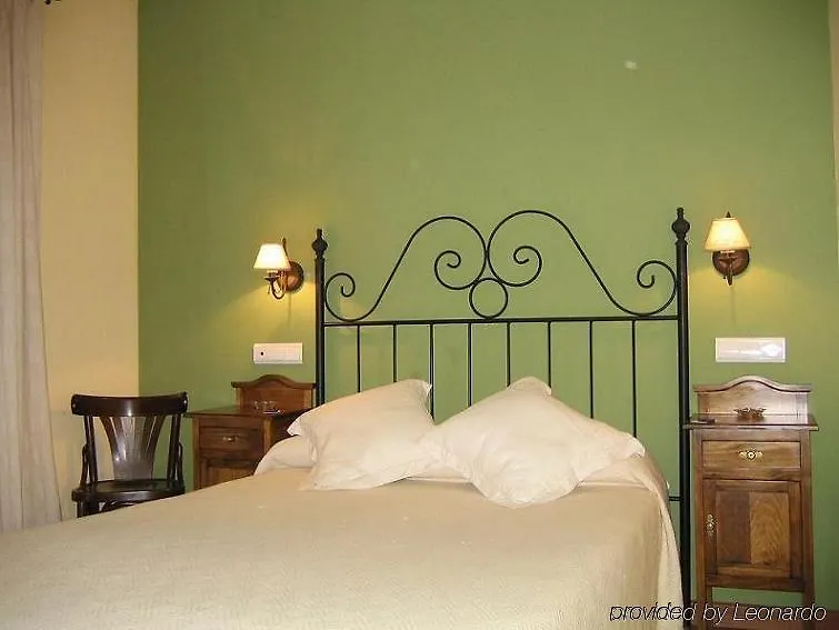 Hostal El Escudo De Mijas 0*,